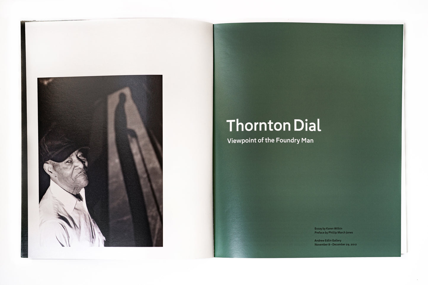 Thornton Dial: Viewpoint of the Foundry Man